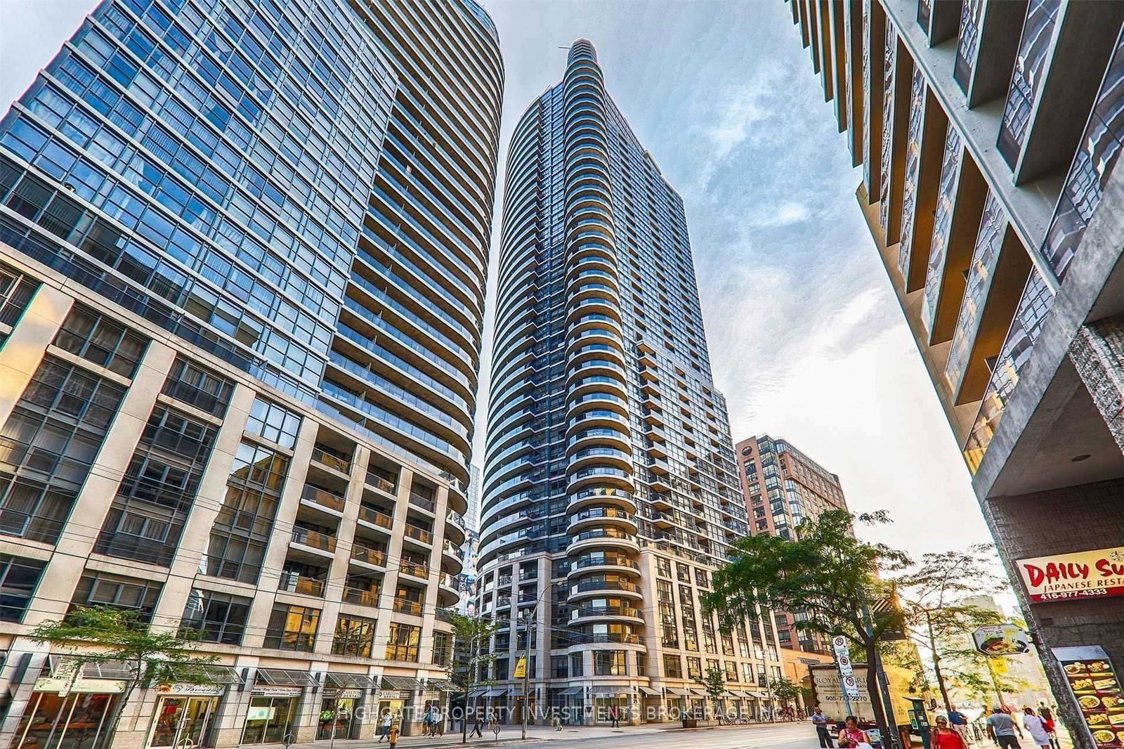 21-carlton-street-toronto-ontario-c13079614
