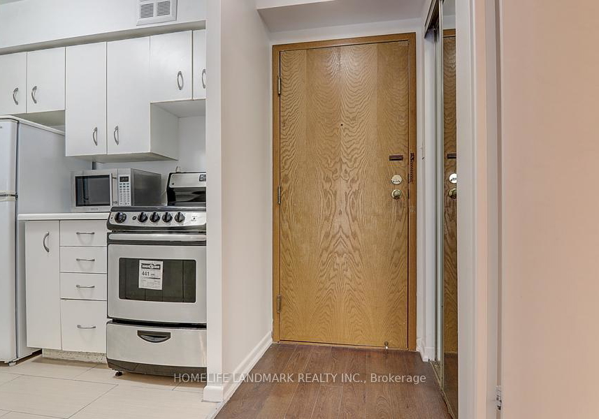44-st-joseph-street-toronto-ontario-c13079796
