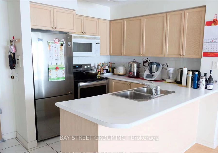 18-parkview-avenue-north-york-ontario-c13079816
