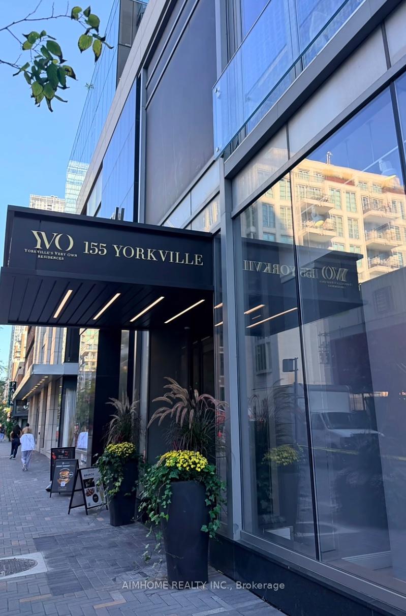 155-yorkville-avenue-toronto-ontario-c13079960