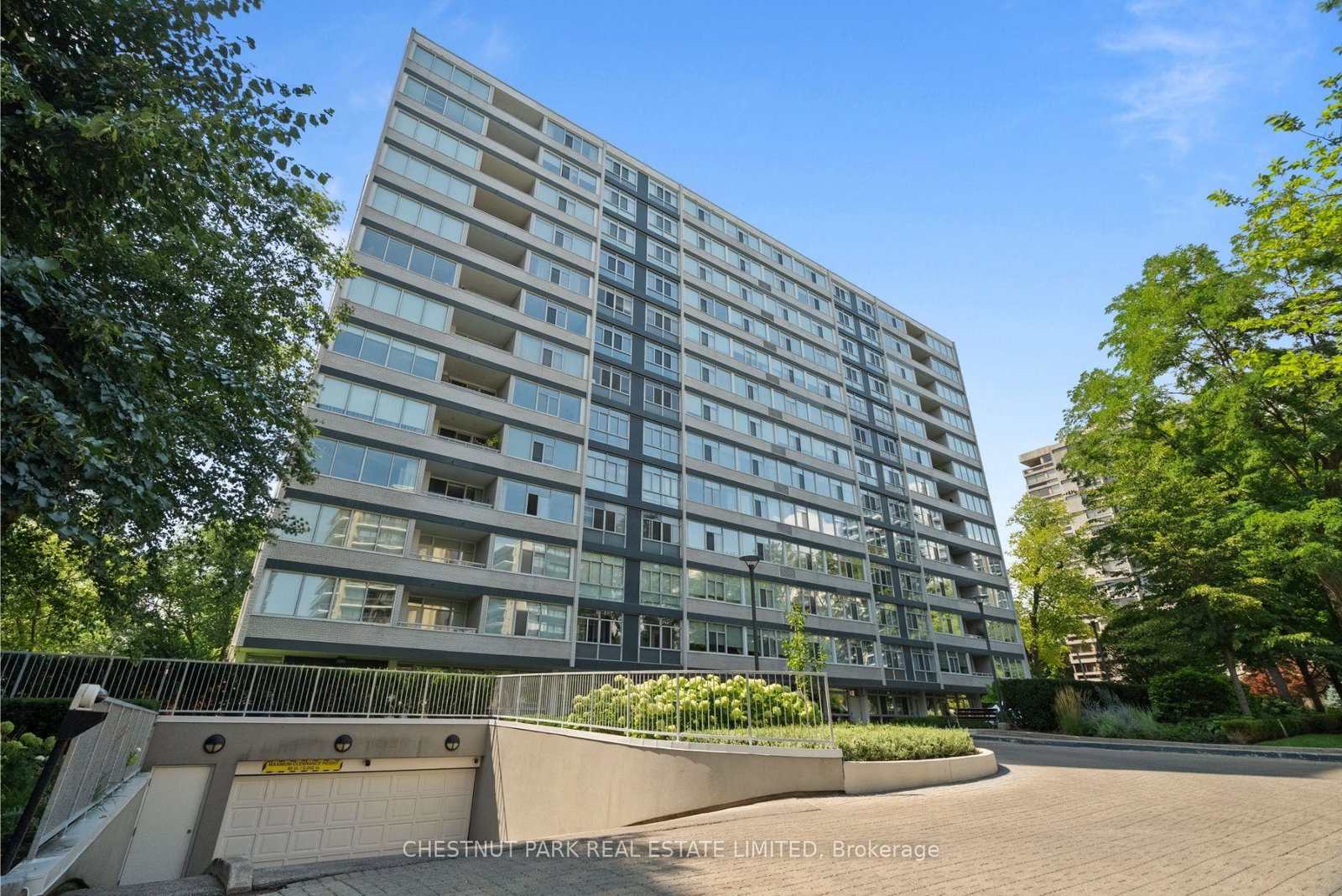 500-avenue-road-toronto-ontario-c13080018