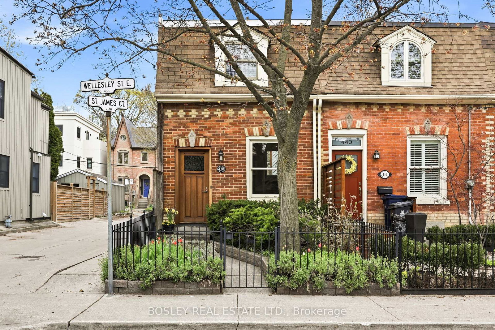 438-wellesley-street-e-toronto-ontario-c13080668