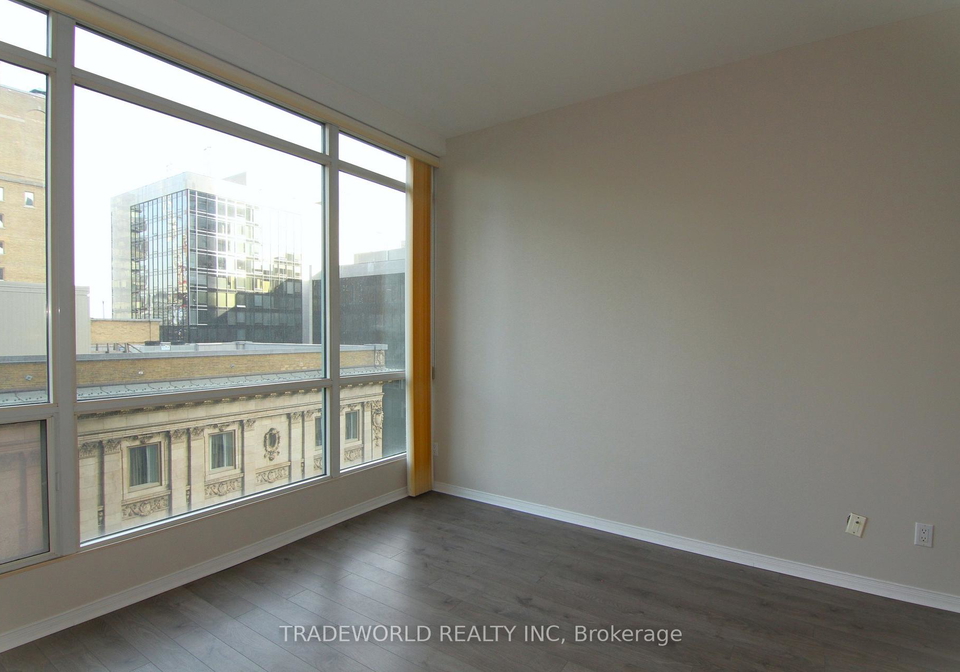 7-king-street-e-toronto-ontario-c13080804