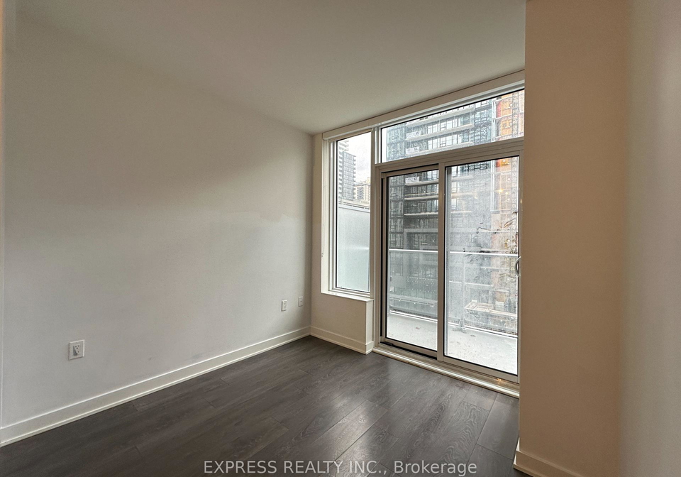 99-broadway-avenue-toronto-ontario-c13080876