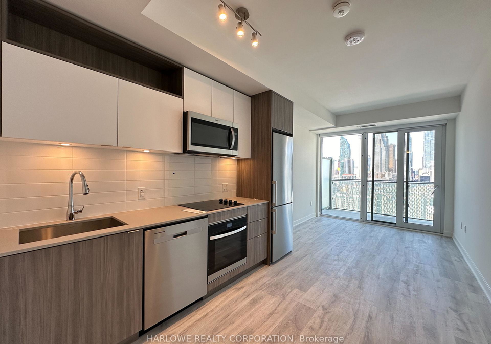 135-lower-sherbourne-street-toronto-ontario-c13081008