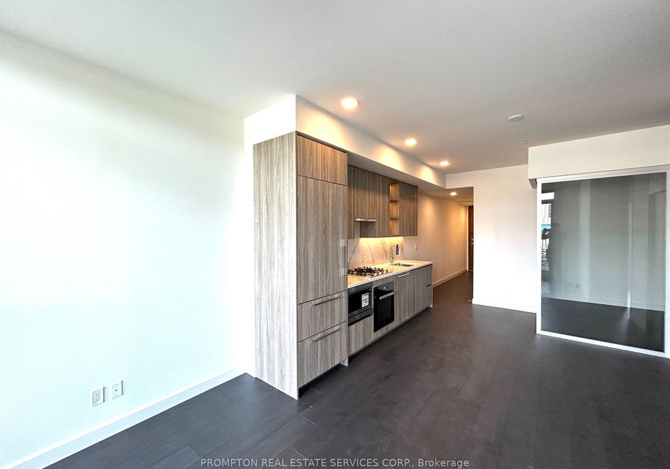 68-esther-shiner-boulevard-north-york-ontario-c13081202