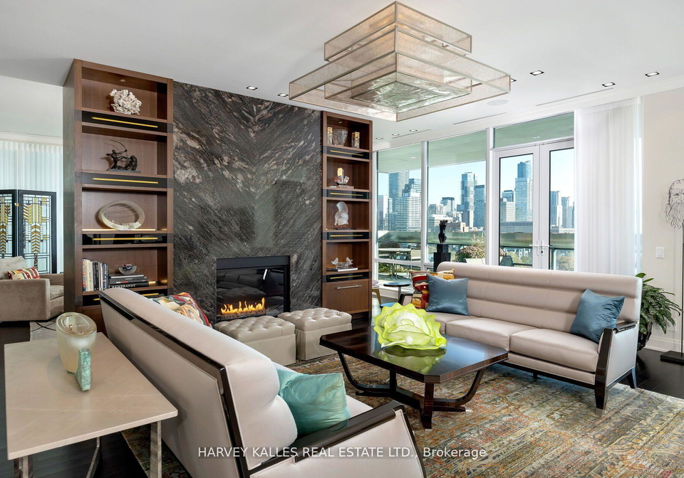206-bloor-street-w-toronto-ontario-c13081348