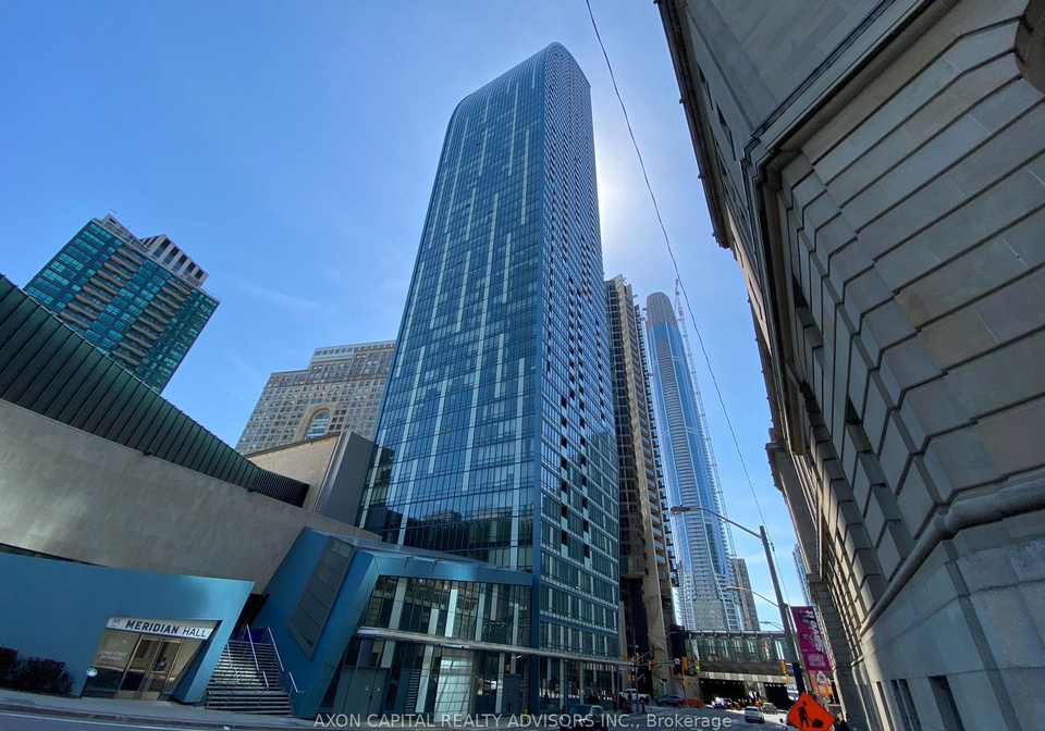 8-the-esplanade-toronto-ontario-c13081444