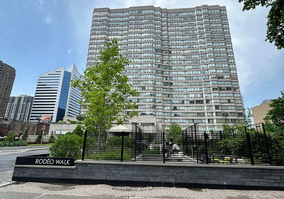 30-greenfield-avenue-e-north-york-ontario-c13081532