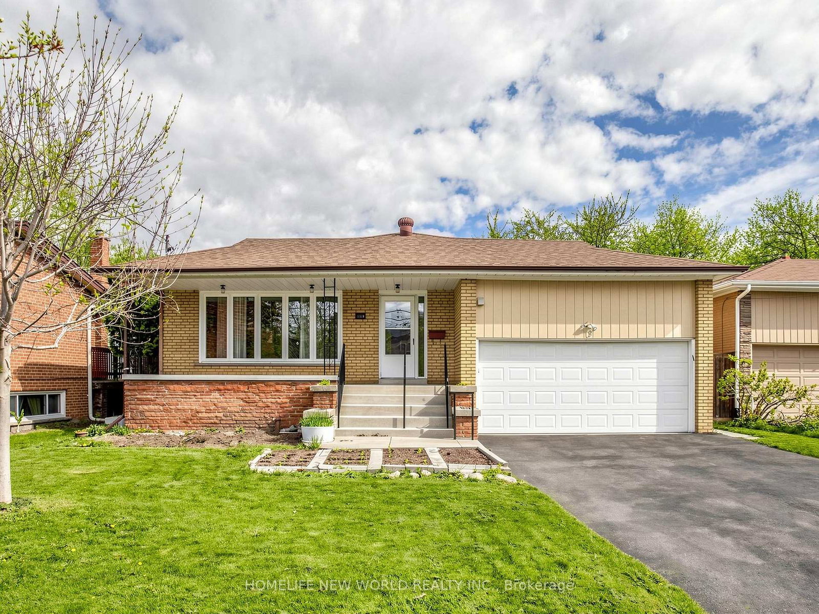 19-robingrove-road-toronto-ontario-c13081574