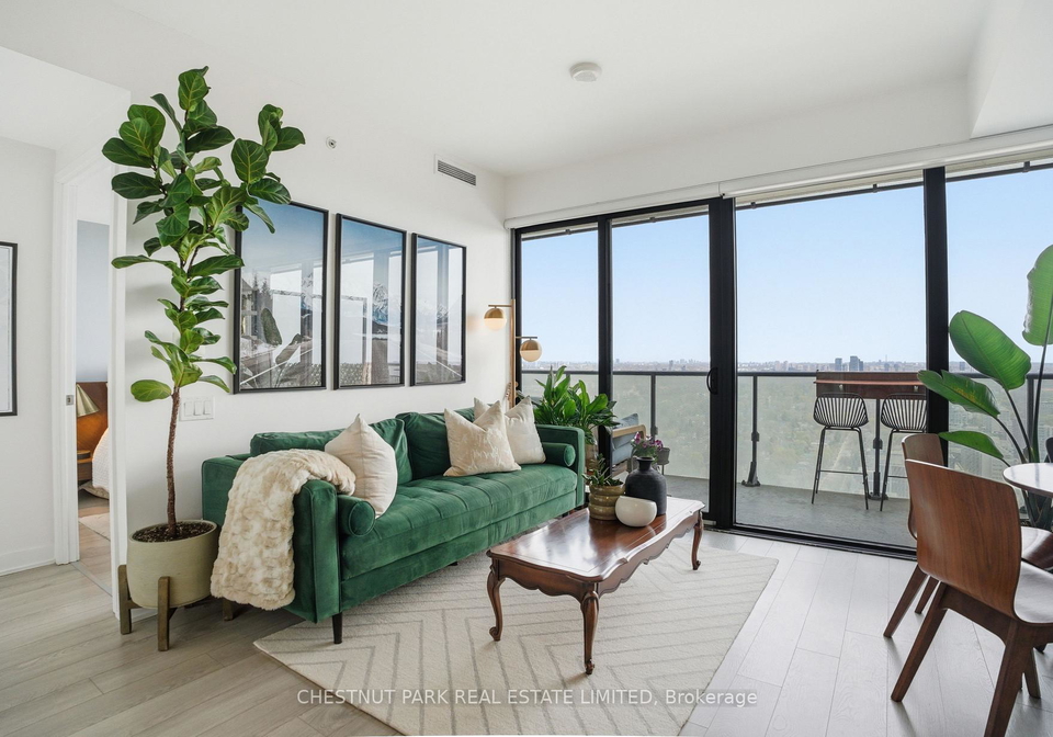 185-roehampton-avenue-toronto-ontario-c13081584