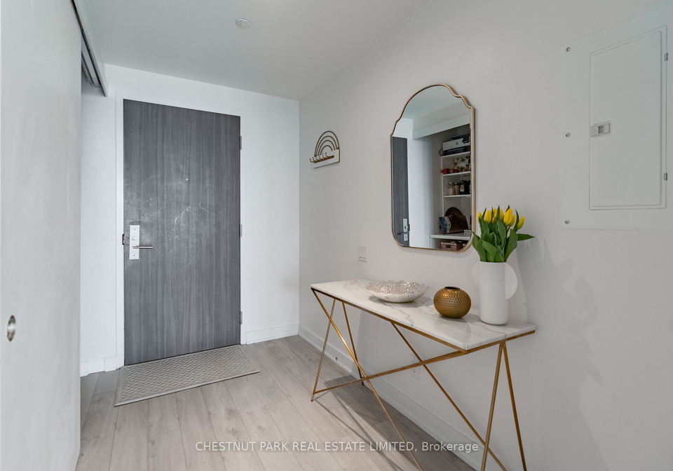 185-roehampton-avenue-toronto-ontario-c13081584