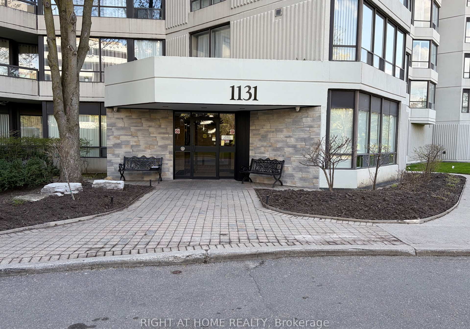 1131-steeles-avenue-w-toronto-ontario-c13081784