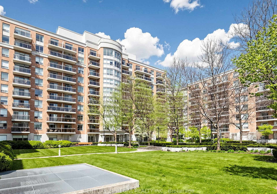 650-lawrence-avenue-w-toronto-ontario-c13082364