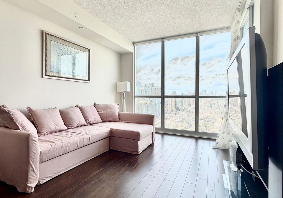 88-sheppard-avenue-e-north-york-ontario-c13082414