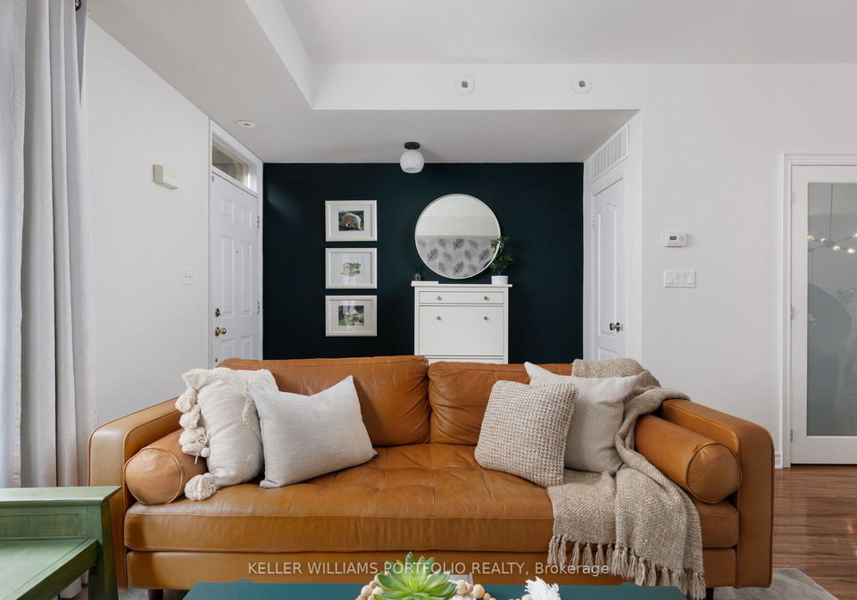 60-carr-street-toronto-ontario-c13082564