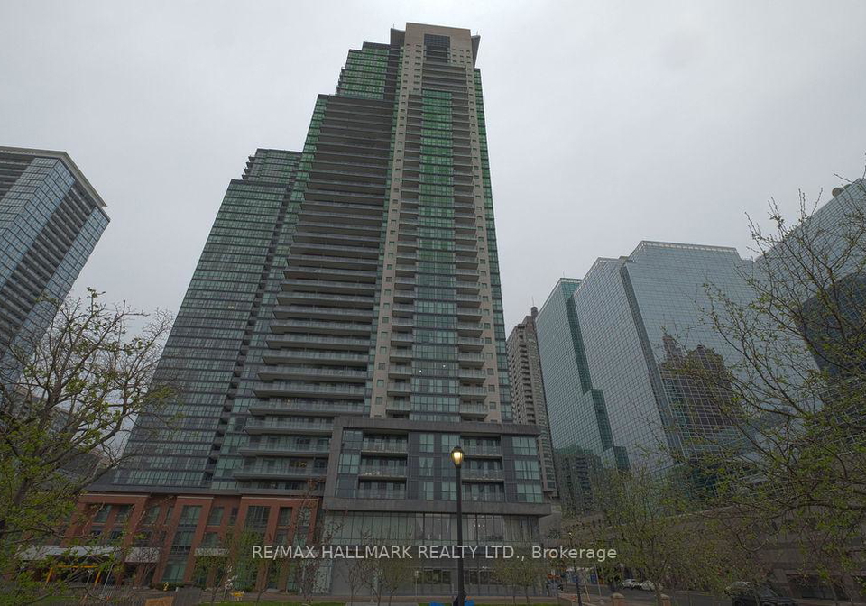 5162-yonge-street-toronto-ontario-c13082734