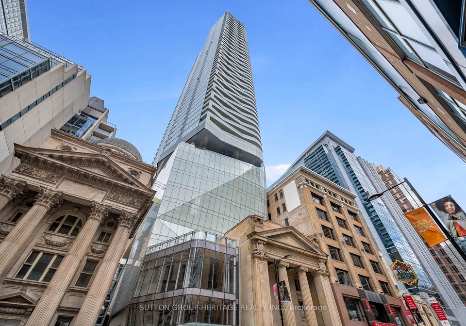 197-yonge-street-toronto-ontario-c13083136
