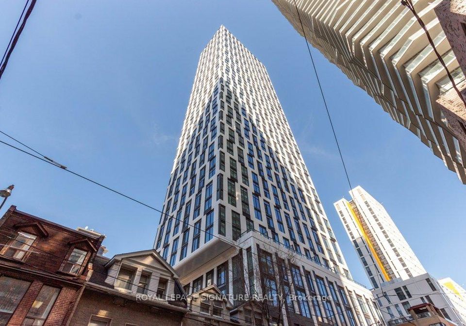252-church-street-toronto-ontario-c13083158