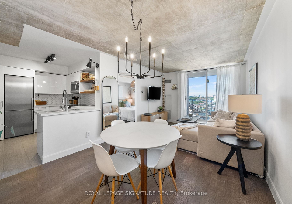 1369-bloor-street-w-toronto-ontario-c13083280