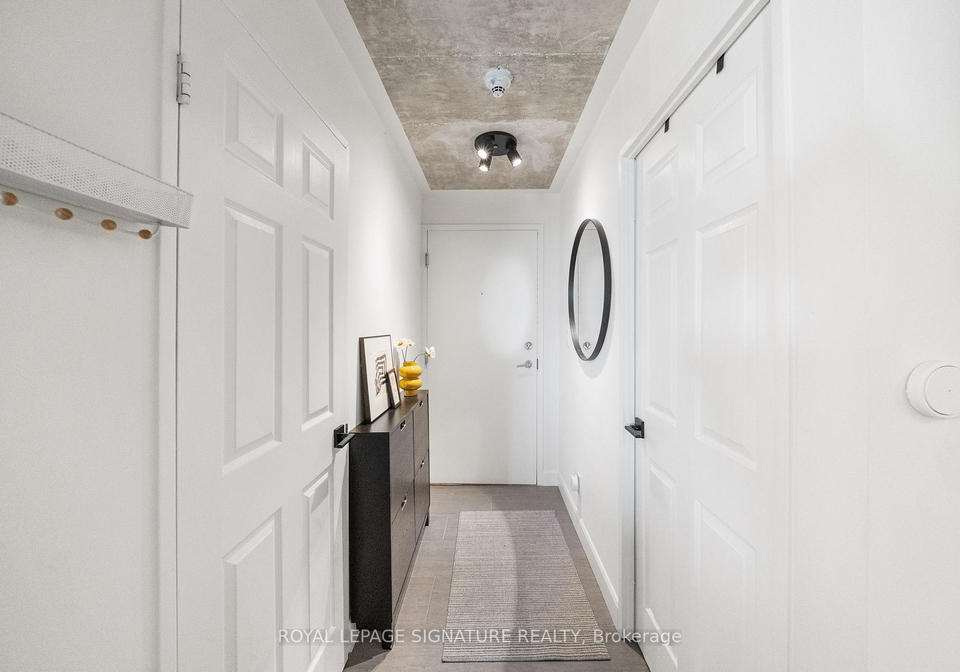 1369-bloor-street-w-toronto-ontario-c13083280