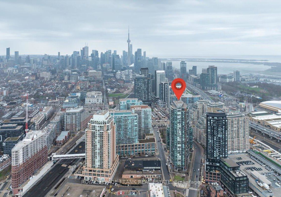 150-east-liberty-street-toronto-ontario-c13083290