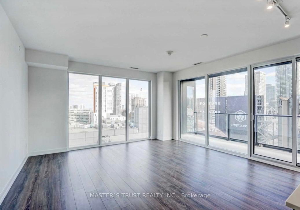20-edward-street-toronto-ontario-c13083406