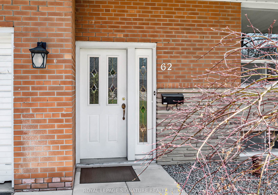 62-dukinfield-crescent-north-york-ontario-c13083510