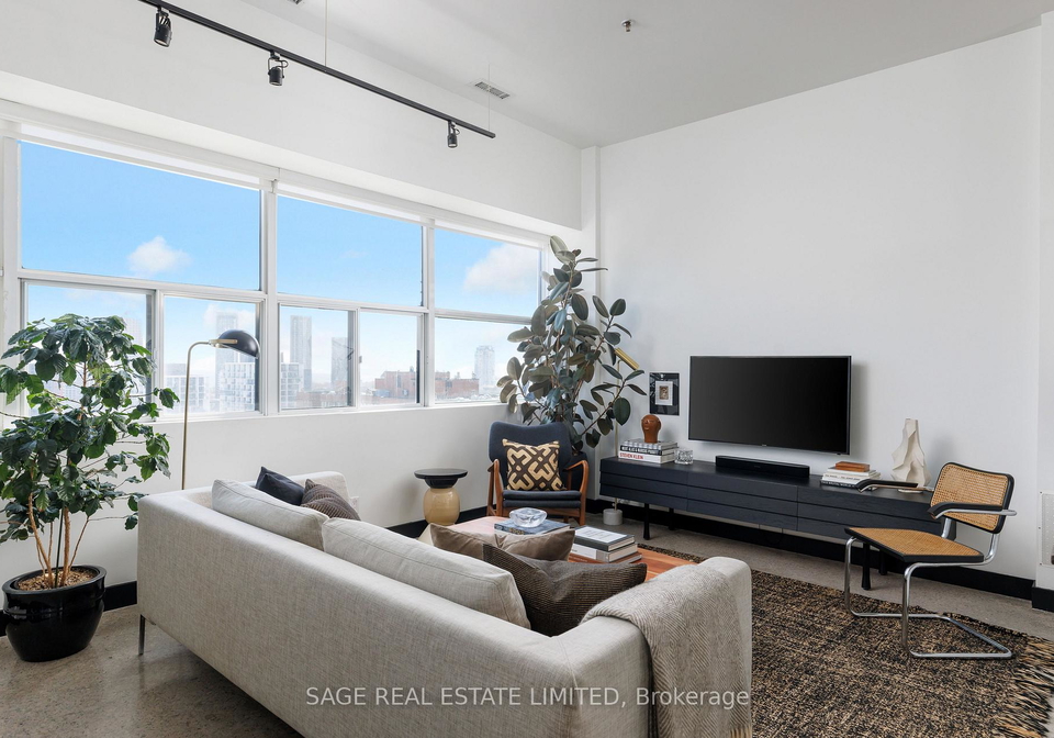 700-king-street-w-toronto-ontario-c13083586