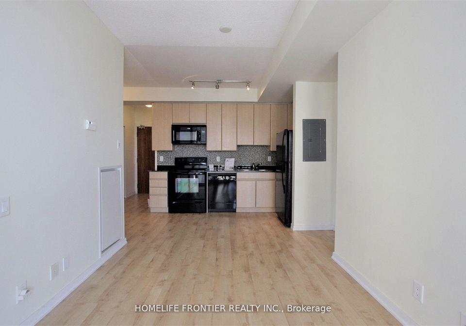 30-canterbury-place-toronto-ontario-c13083724