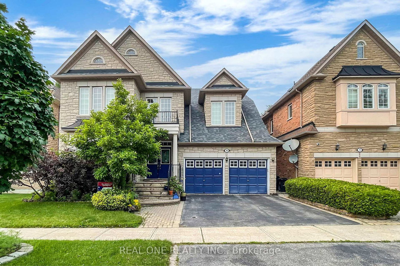75-green-meadows-circle-north-york-ontario-c13083878