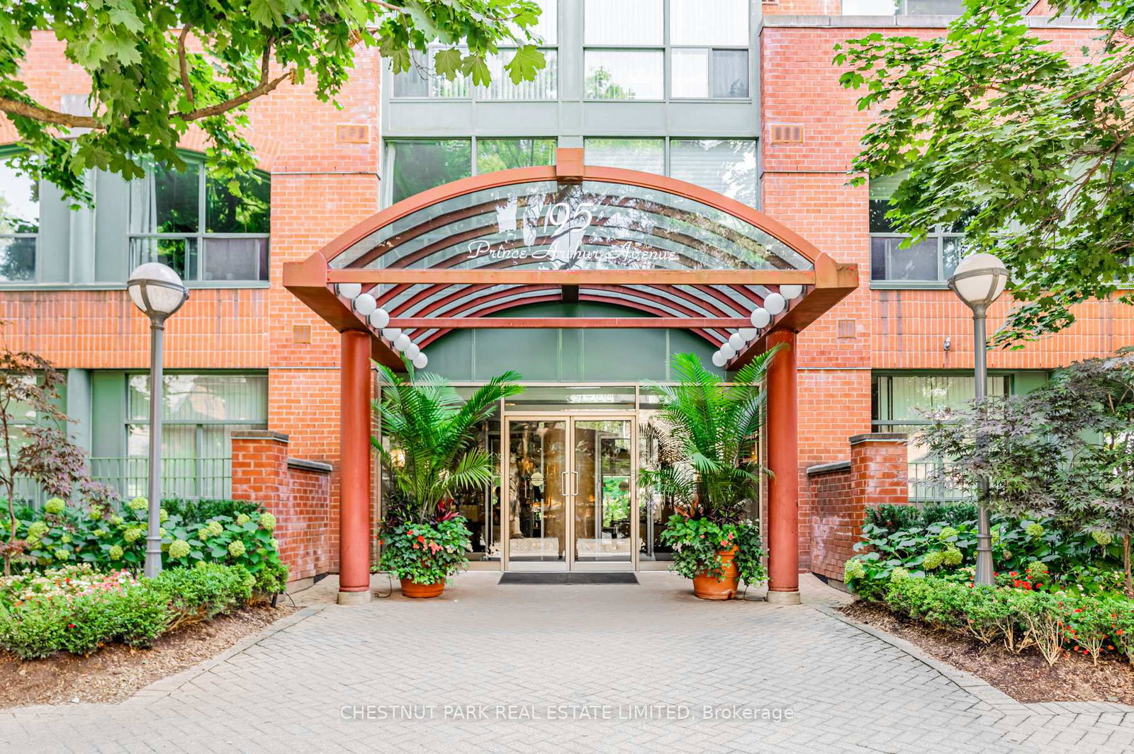 95-prince-arthur-avenue-toronto-ontario-c13084074