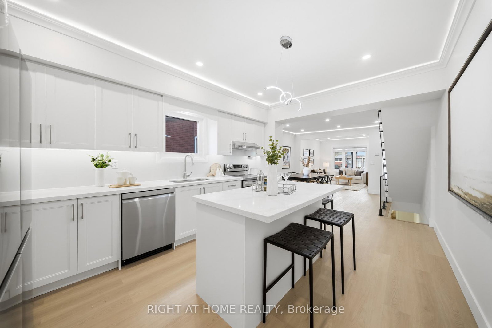 137-gladstone-avenue-toronto-ontario-c13084160