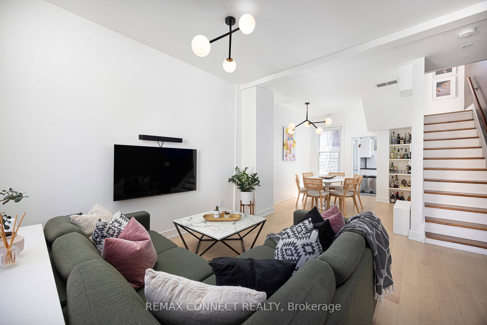553-king-street-e-toronto-ontario-c13084302