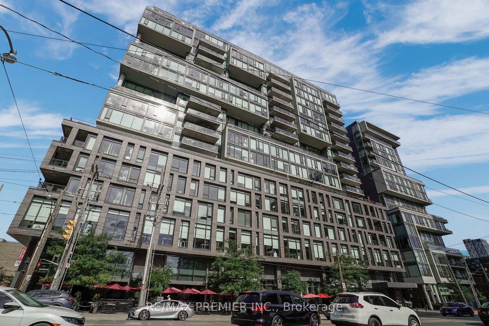 111-bathurst-street-toronto-ontario-c13084374