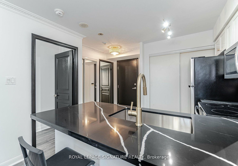 323-richmond-street-e-toronto-ontario-c13084830