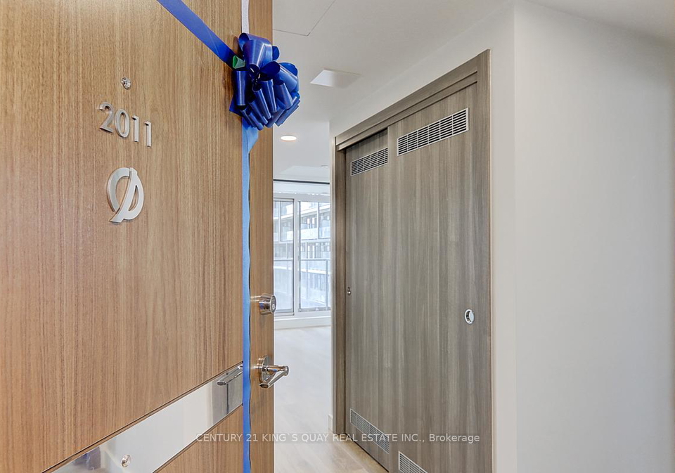 38-widmer-street-toronto-ontario-c13084860