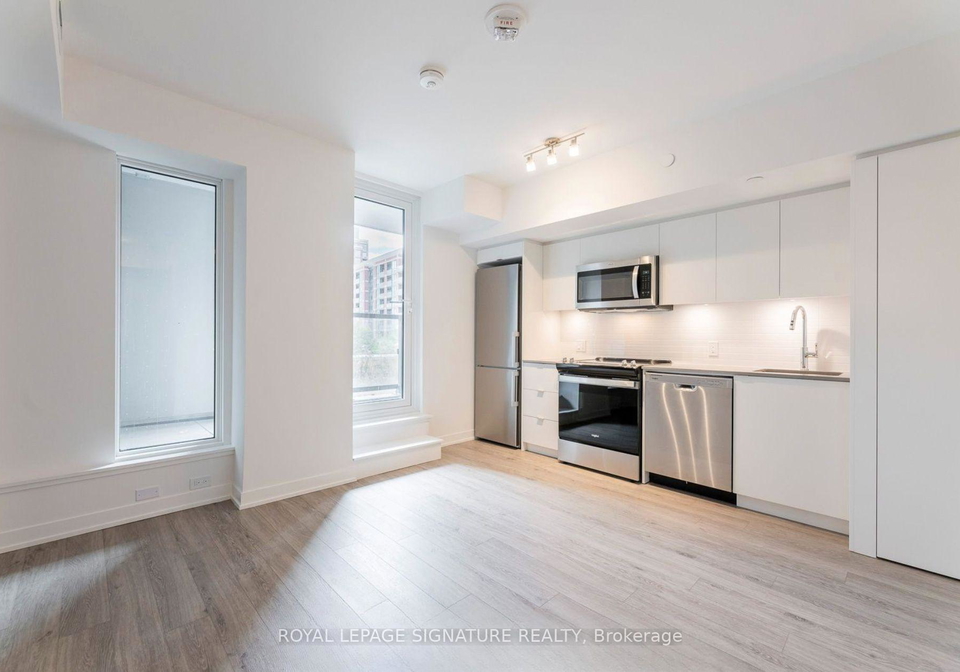 500-wilson-avenue-toronto-ontario-c13084962