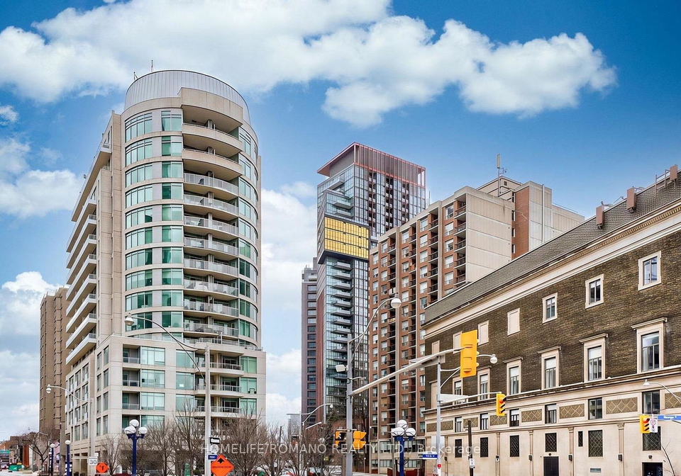 8-scollard-street-toronto-ontario-c13085586