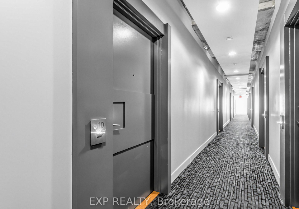 66-portland-street-toronto-ontario-c13085642