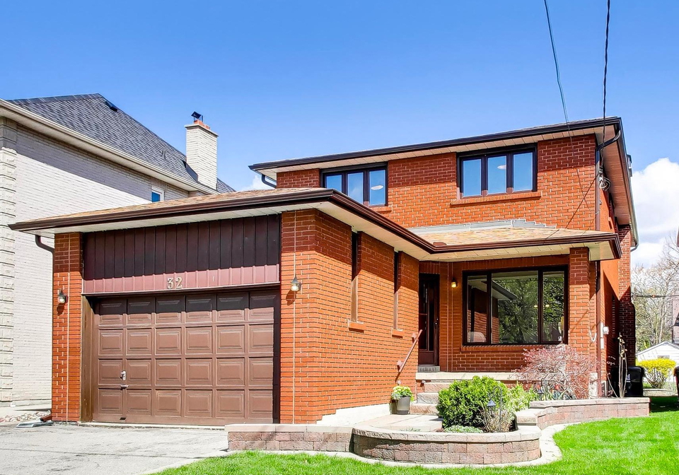 32-madawaska-avenue-north-york-ontario-c13085750