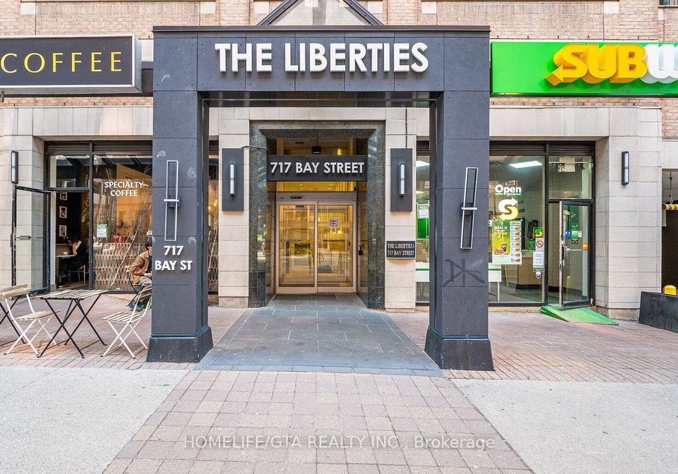717-bay-street-toronto-ontario-c13085774