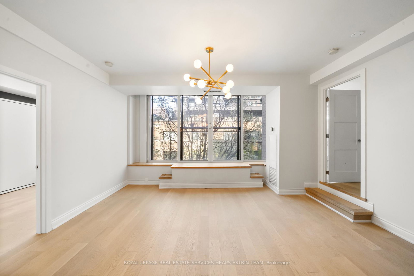 50-camden-street-toronto-ontario-c13085896