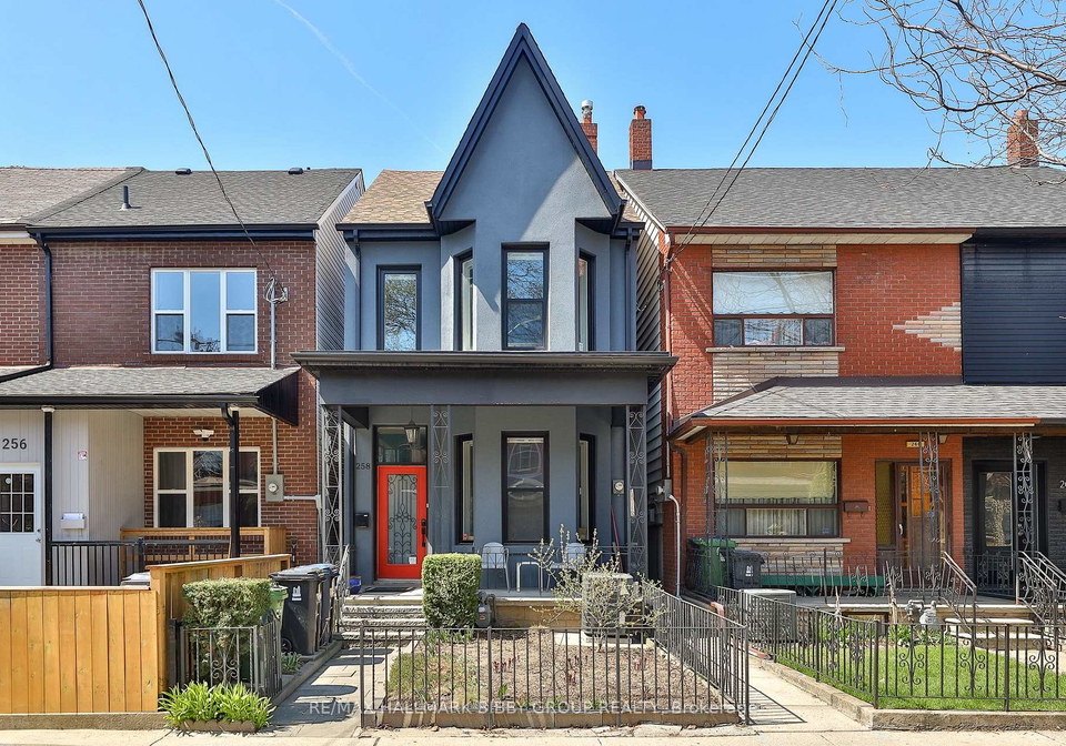 258-palmerston-avenue-toronto-ontario-c13085950