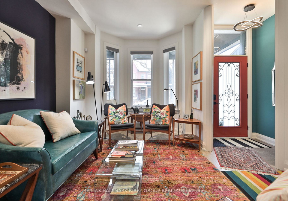 258-palmerston-avenue-toronto-ontario-c13085950