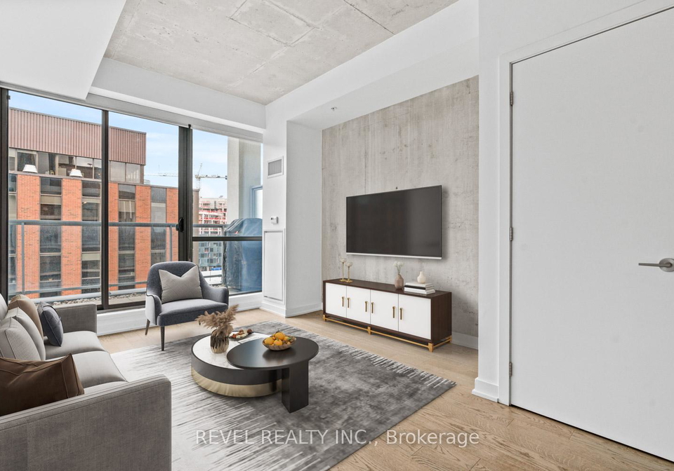 39-brant-street-toronto-ontario-c13086012