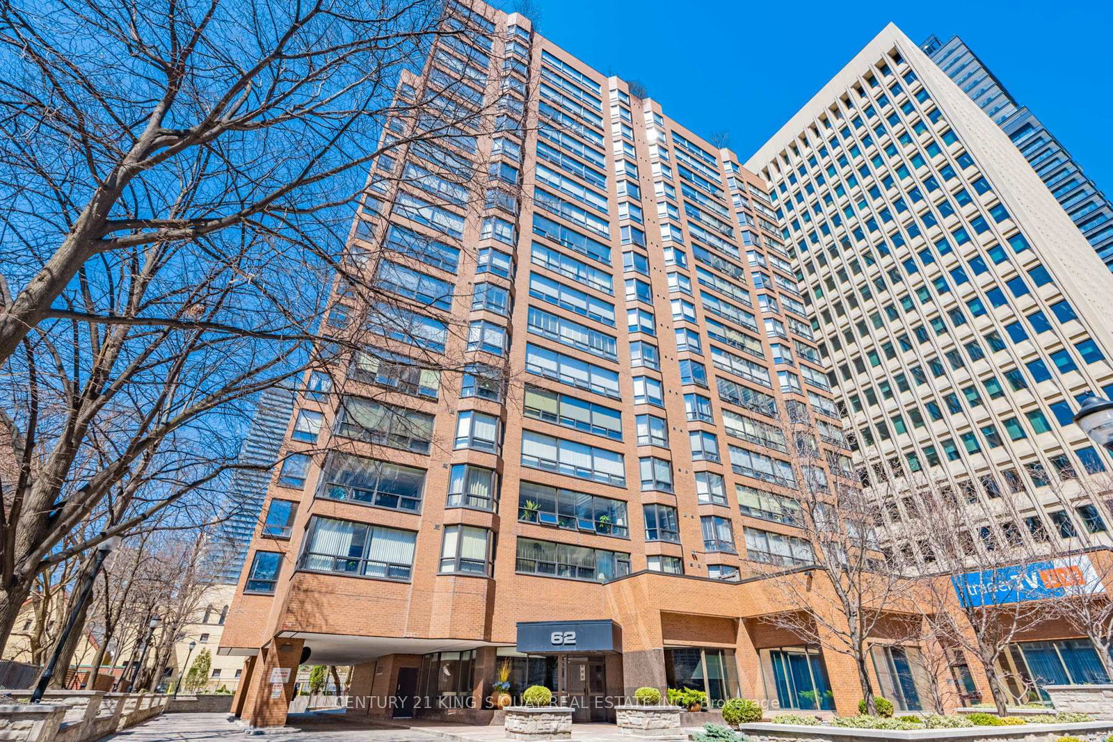 62-wellesley-street-w-toronto-ontario-c13086026