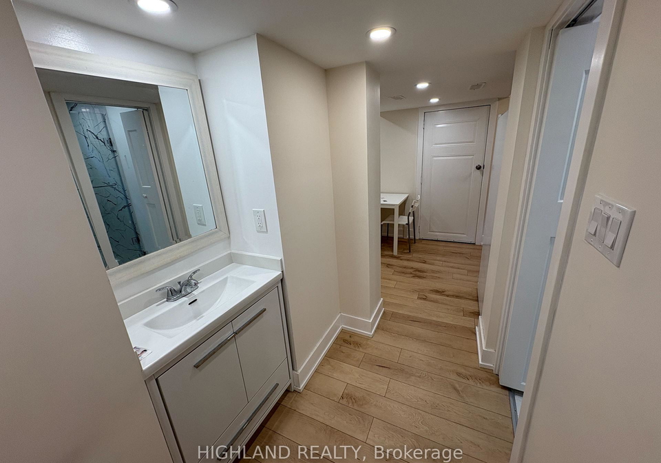 167-churchill-avenue-toronto-ontario-c13086188