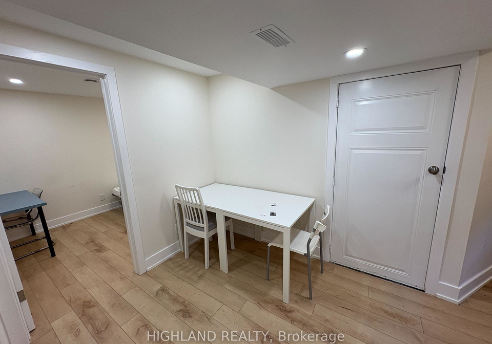 167-churchill-avenue-toronto-ontario-c13086188