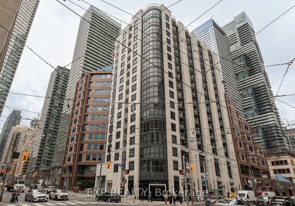 801-bay-street-toronto-ontario-c13086220